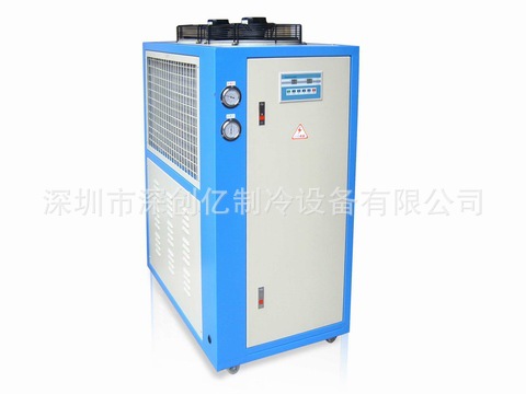 工業冷水機